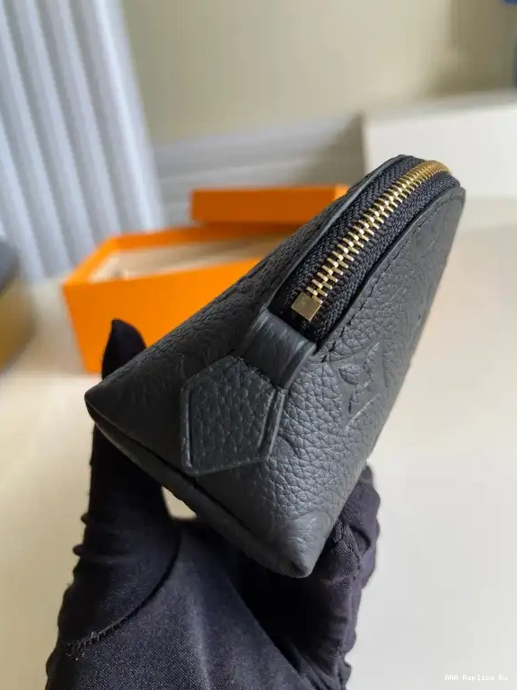AAA Pruses Bags LOUIS POUCH COSMETIC VUITTON 0630